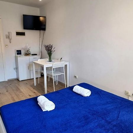 Ferienwohnung Tiny Studio Big Living Rovinj Exterior foto
