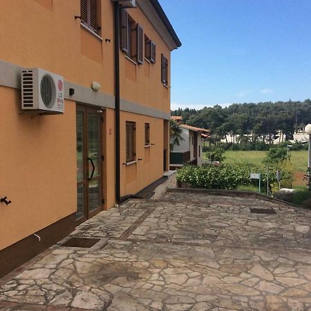 Ferienwohnung Tiny Studio Big Living Rovinj Exterior foto