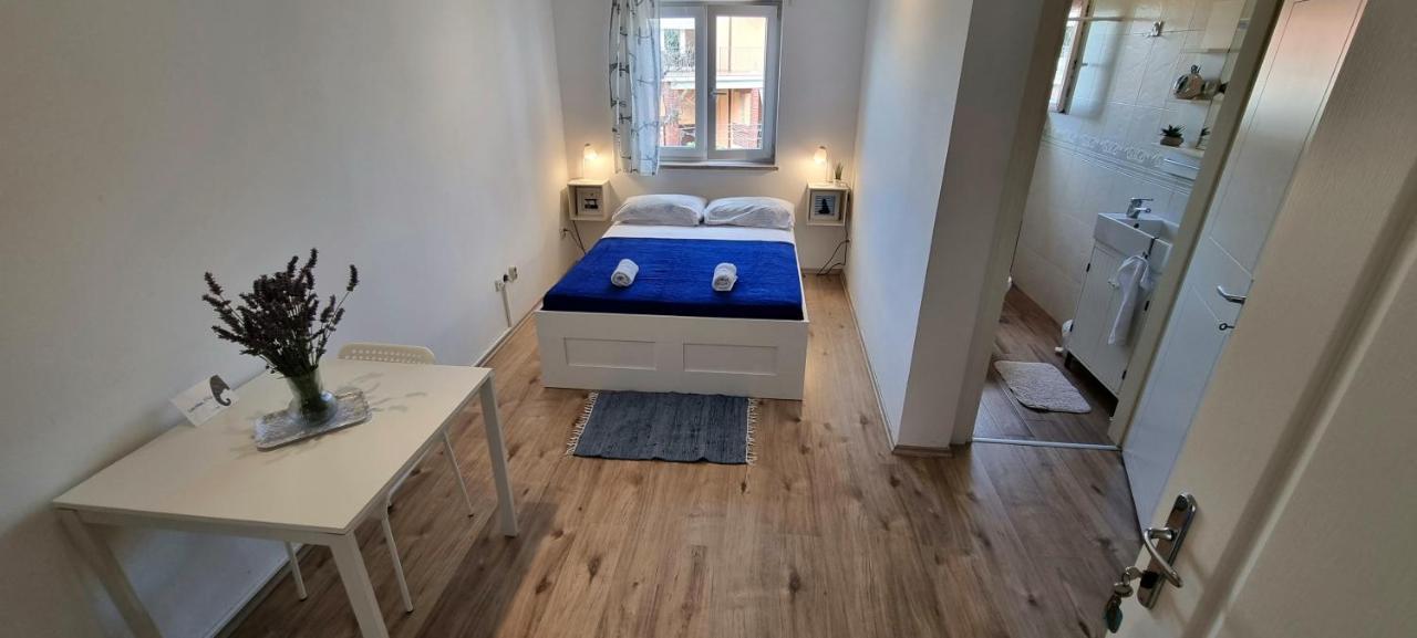 Ferienwohnung Tiny Studio Big Living Rovinj Exterior foto
